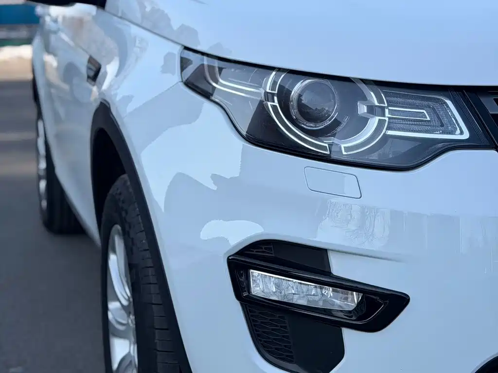Land Rover Discovery Sport 2016 — фото 9