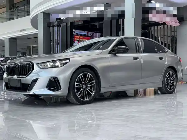 BMW 5 Series 2024
