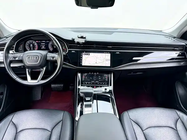 Audi Q8 2020