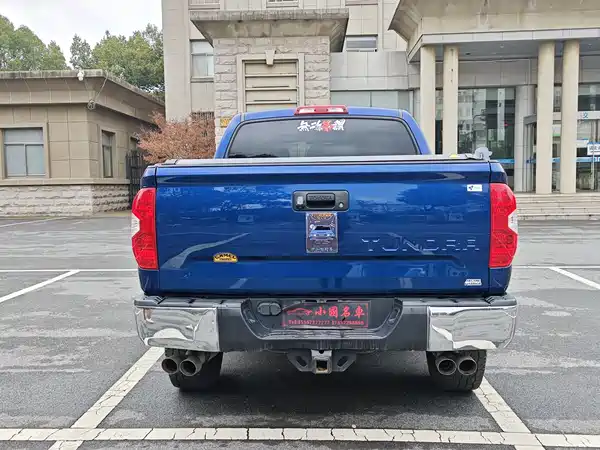 Toyota Tundra 2014