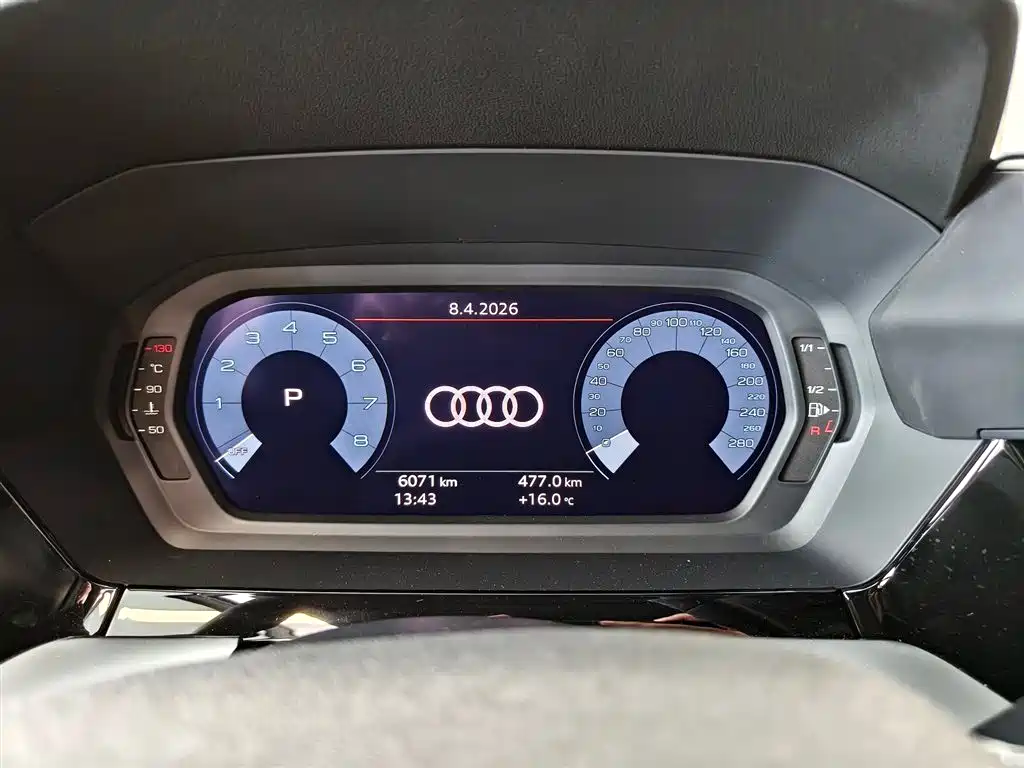Audi A3 2025 — фото 8