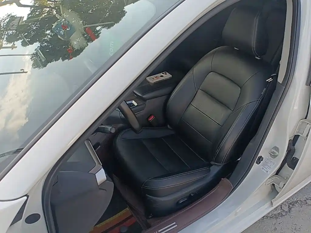 Nissan Teana 2022 — фото 15