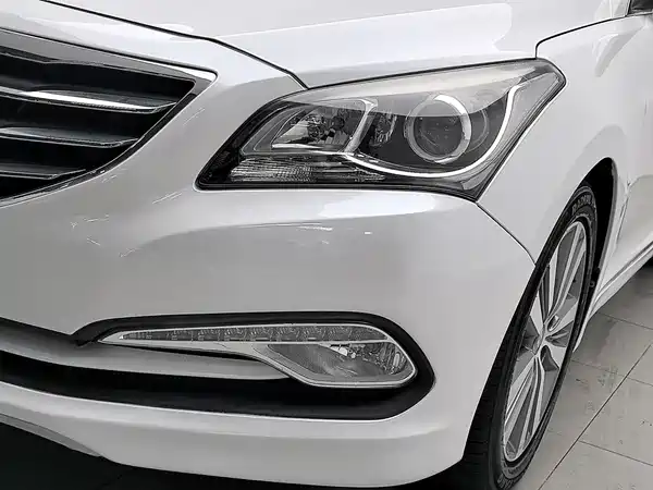 Hyundai Mistra 2015