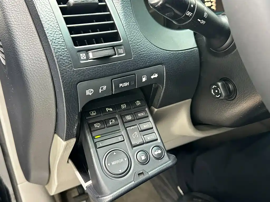 Lexus GS 2005 — фото 17