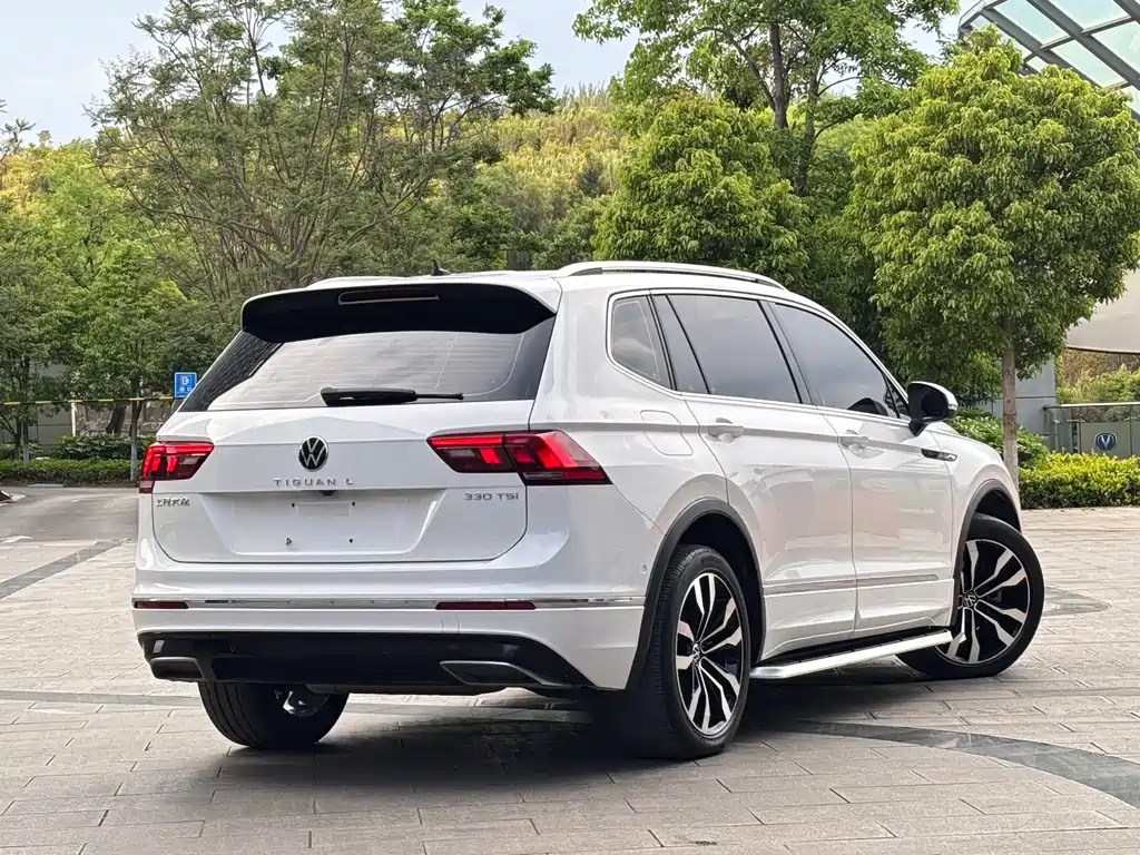 Volkswagen Tiguan L 2021 — фото 7