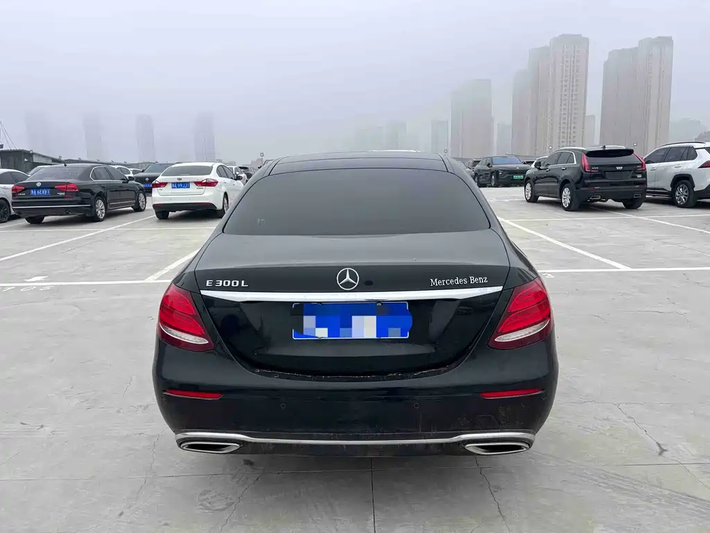 Mercedes-Benz E-Class 2020 — фото 8