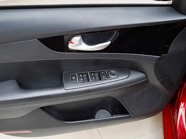 Kia K3 2019