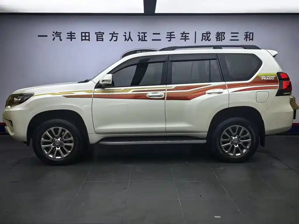 Toyota Prado 2020 — фото 4