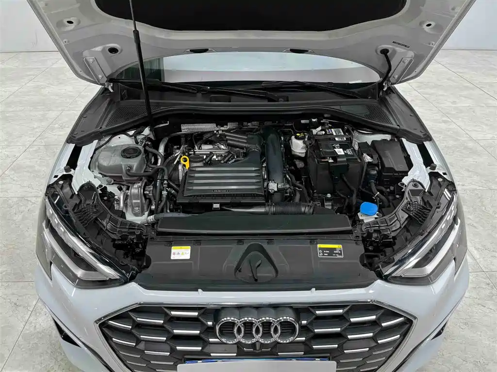 Audi A3 2023 — фото 21