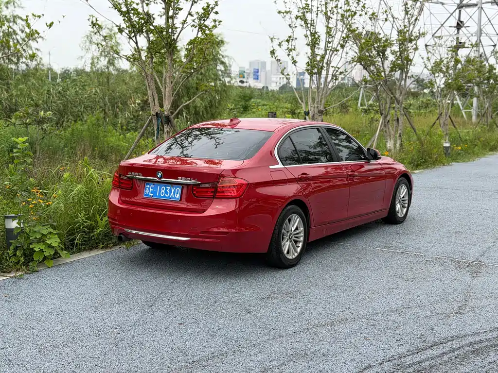 BMW 3 Series 2015 — фото 8
