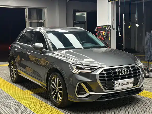 Audi Q3 2022