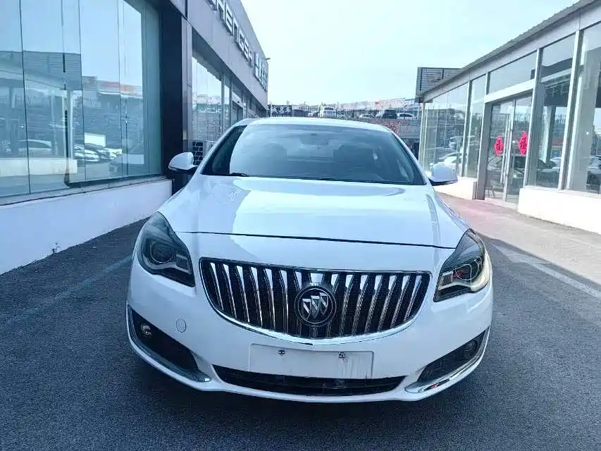 Buick Regal 2015 — фото 2