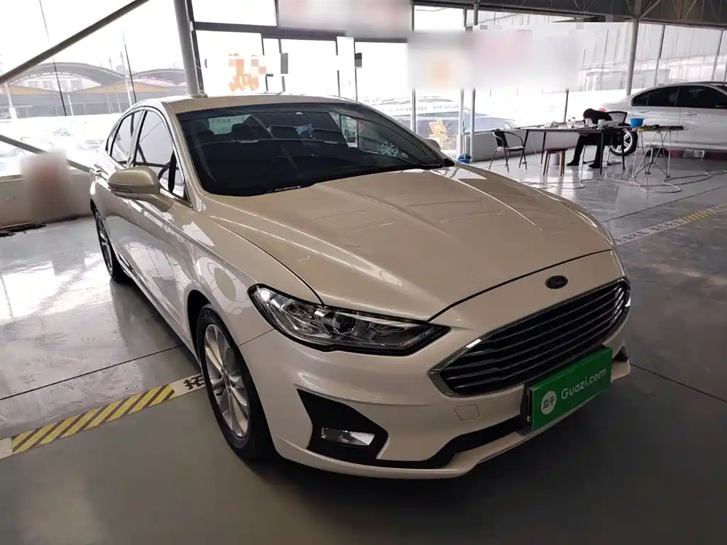 Ford Mondeo 2021 — фото 20