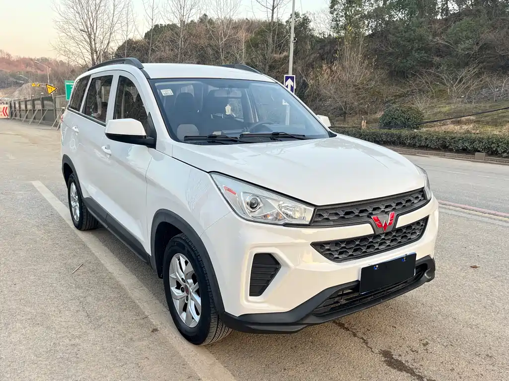 Wuling Hongguang S3 2021 — фото 3