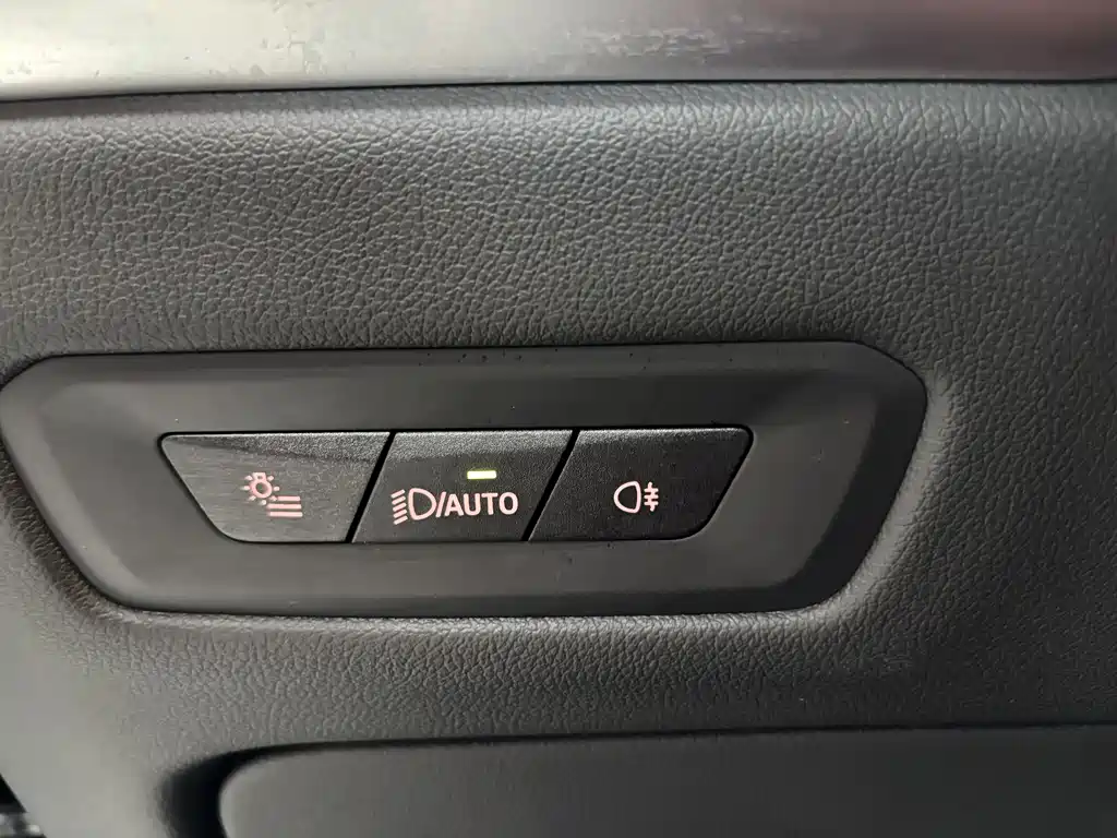 BMW X5 2025 — фото 16