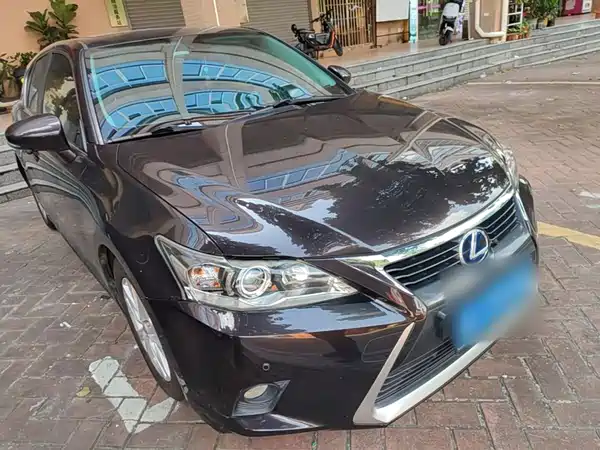 Lexus CT 2015
