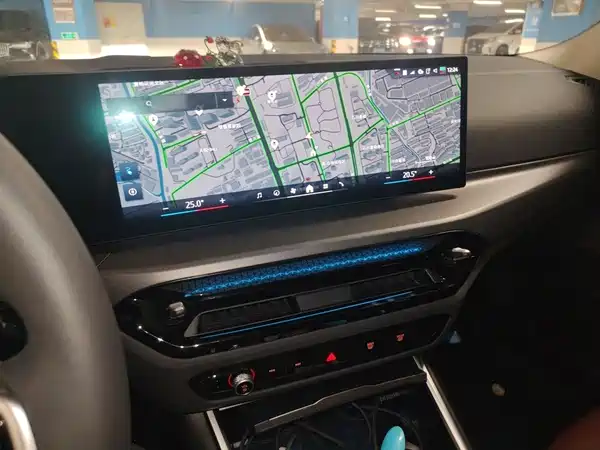 BMW i3 2025