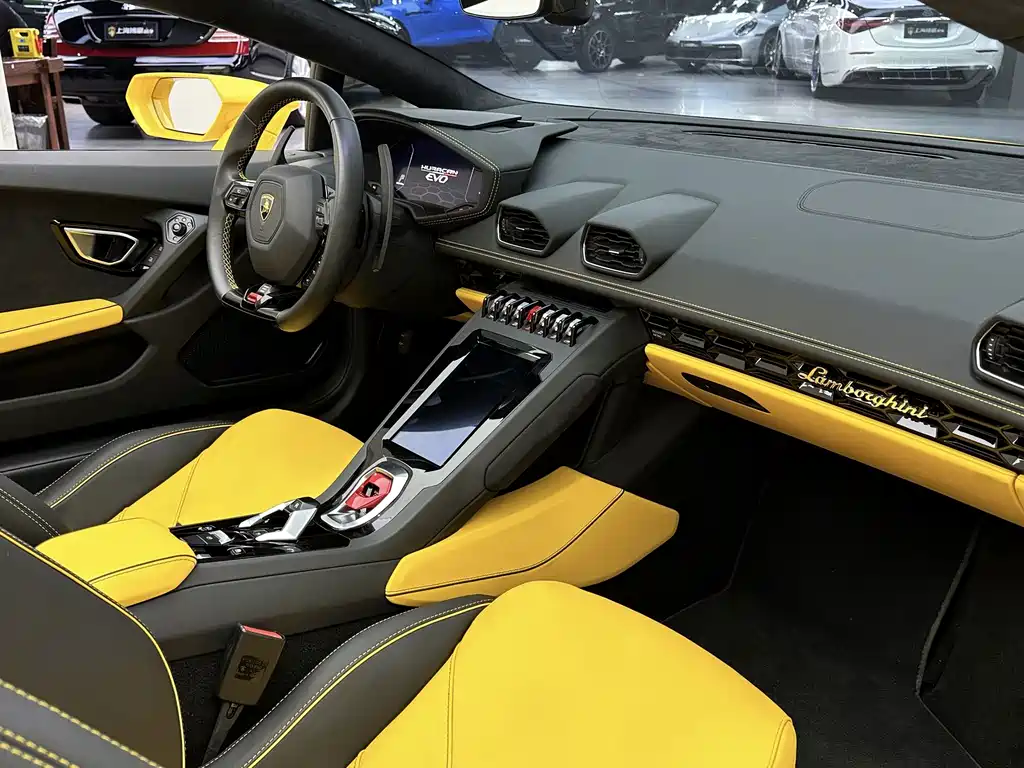 Lamborghini Huracan 2023 — фото 21