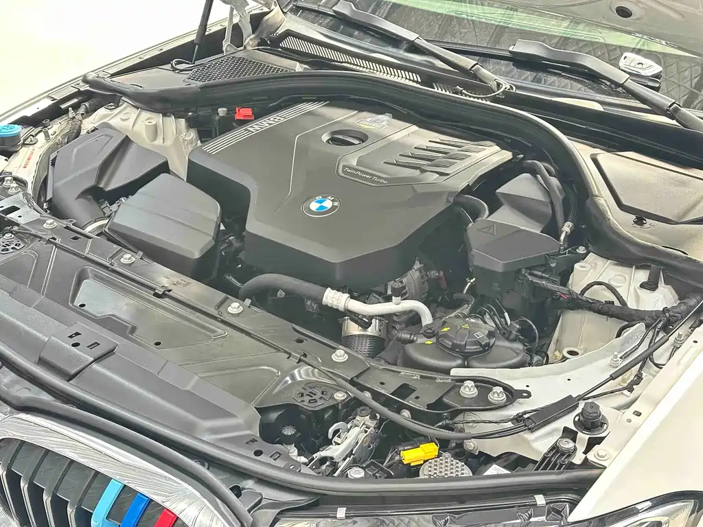 BMW 3 Series 2022 — фото 13