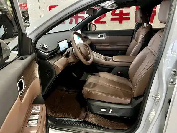 Wuling Starlight S 2025