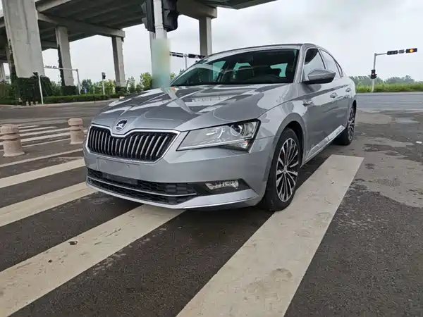 Skoda Superb 2019