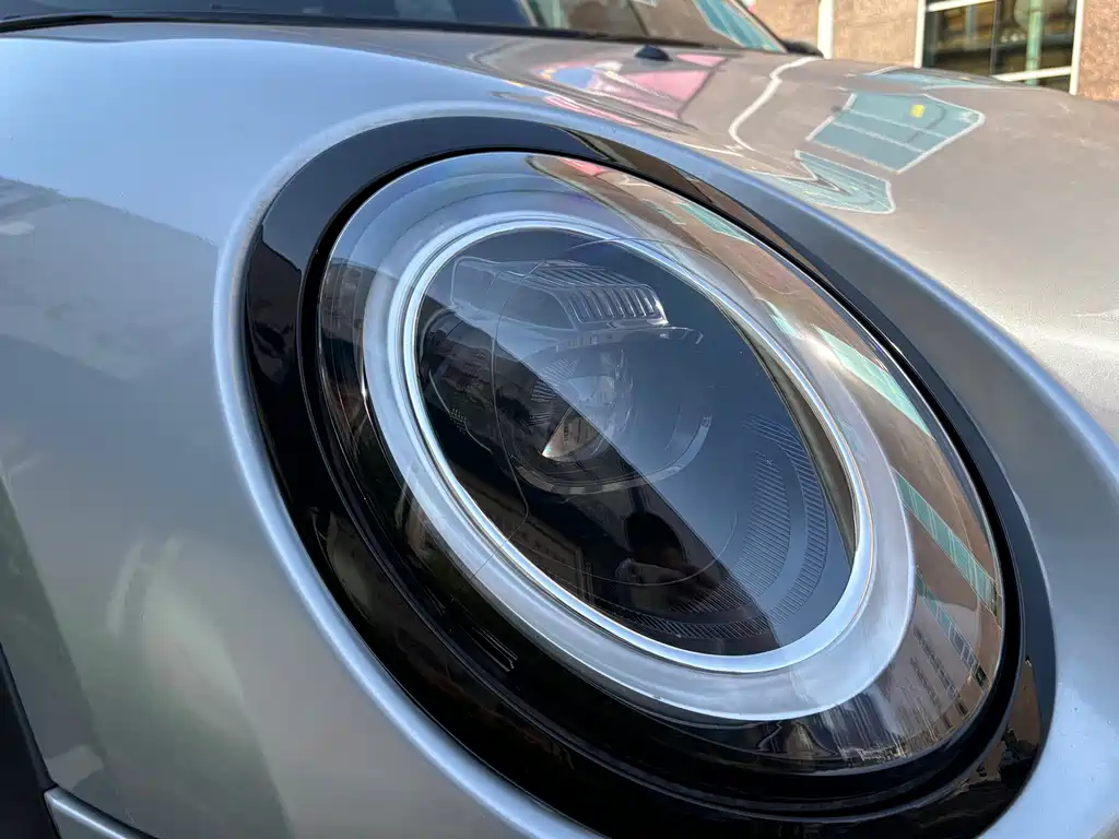 MINI Clubman 2023 — фото 13