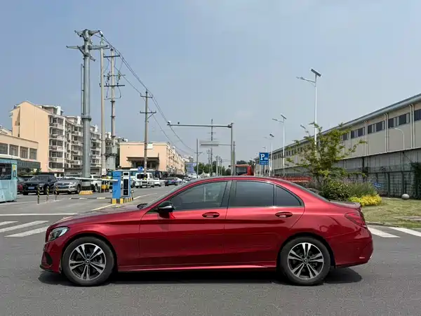 Mercedes-Benz C-Class 2018