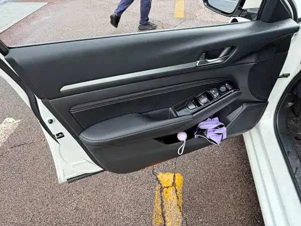 Nissan Teana 2022