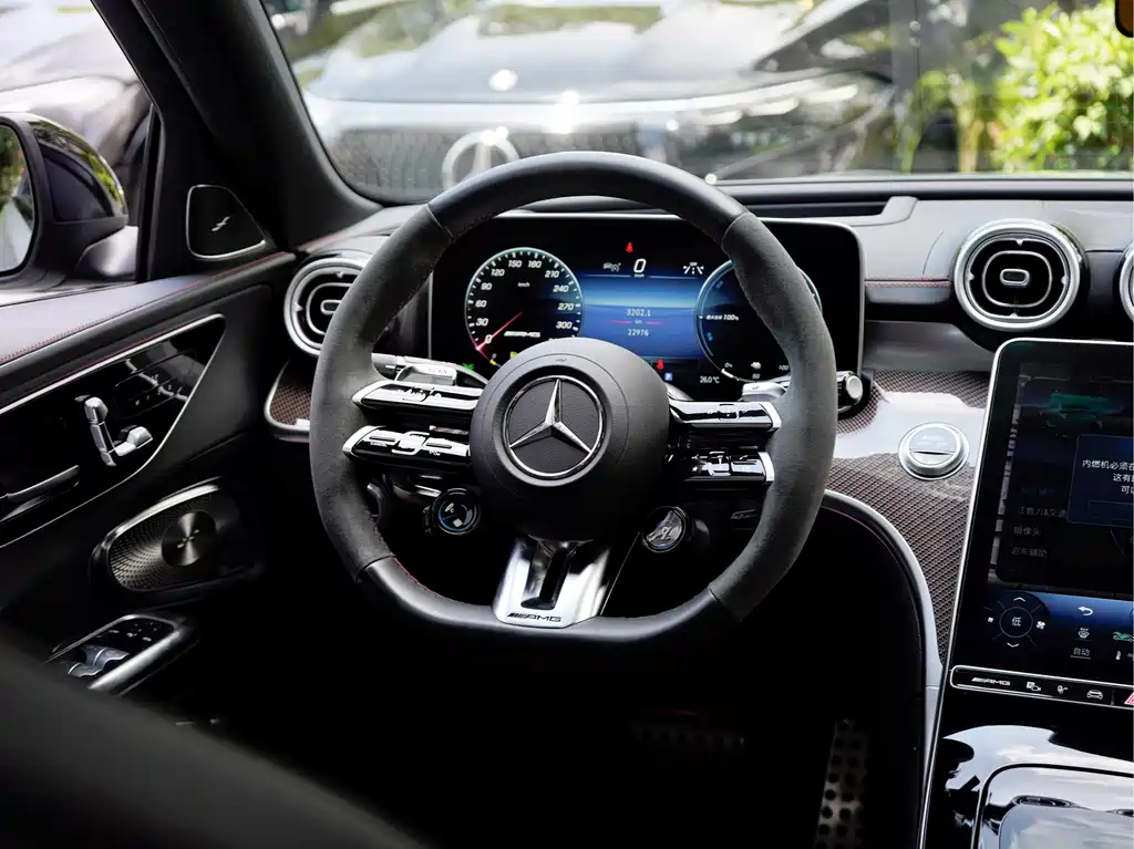Mercedes-Benz C-Class AMG New Energy 2024 — фото 16