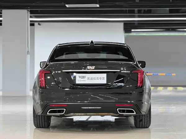 Cadillac CT5 2025