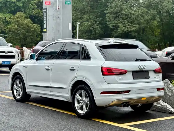 Audi Q3 2016