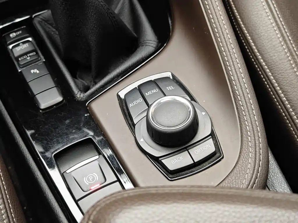 BMW X1 2017 — фото 18