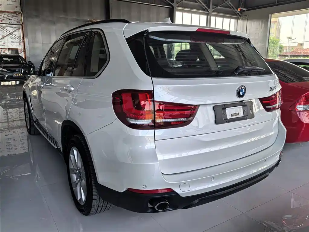 BMW X5 2016 — фото 12