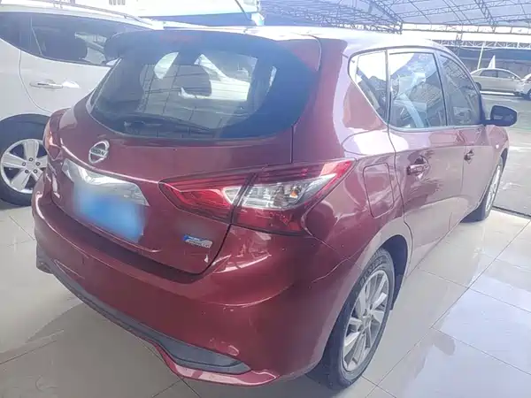 Nissan Tiida 2019