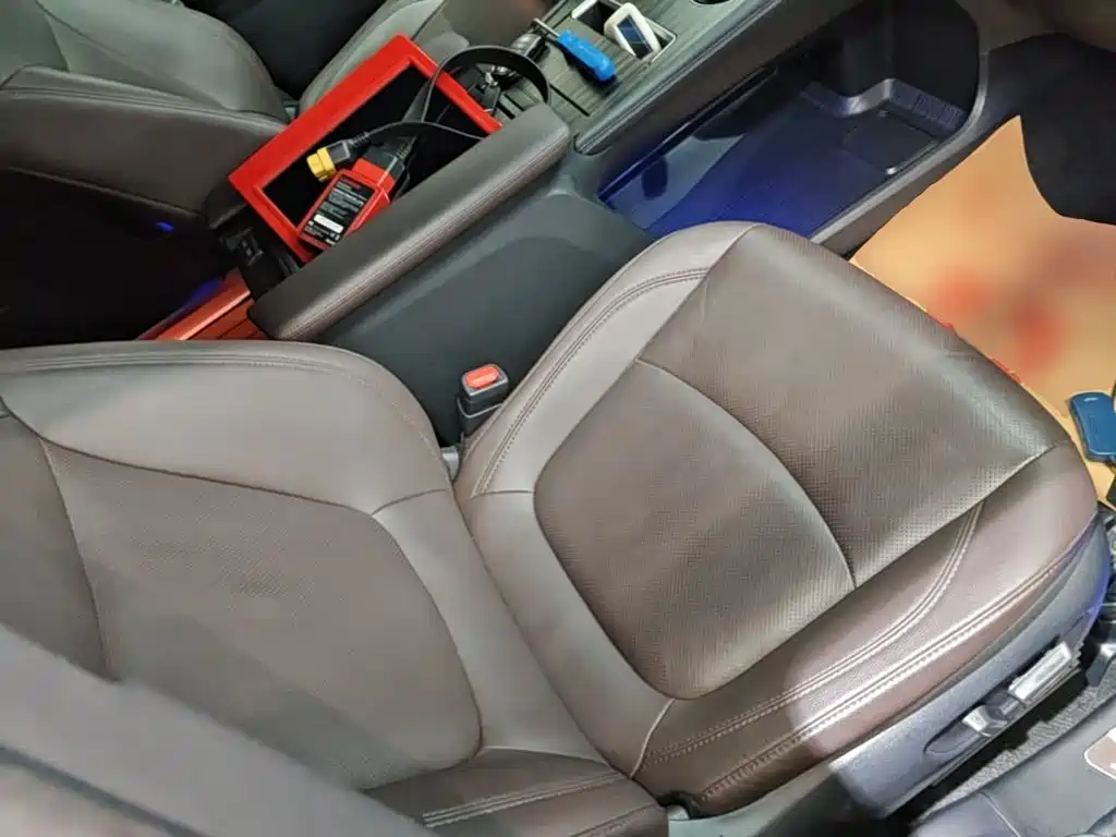Toyota Sienna 2022 — фото 25