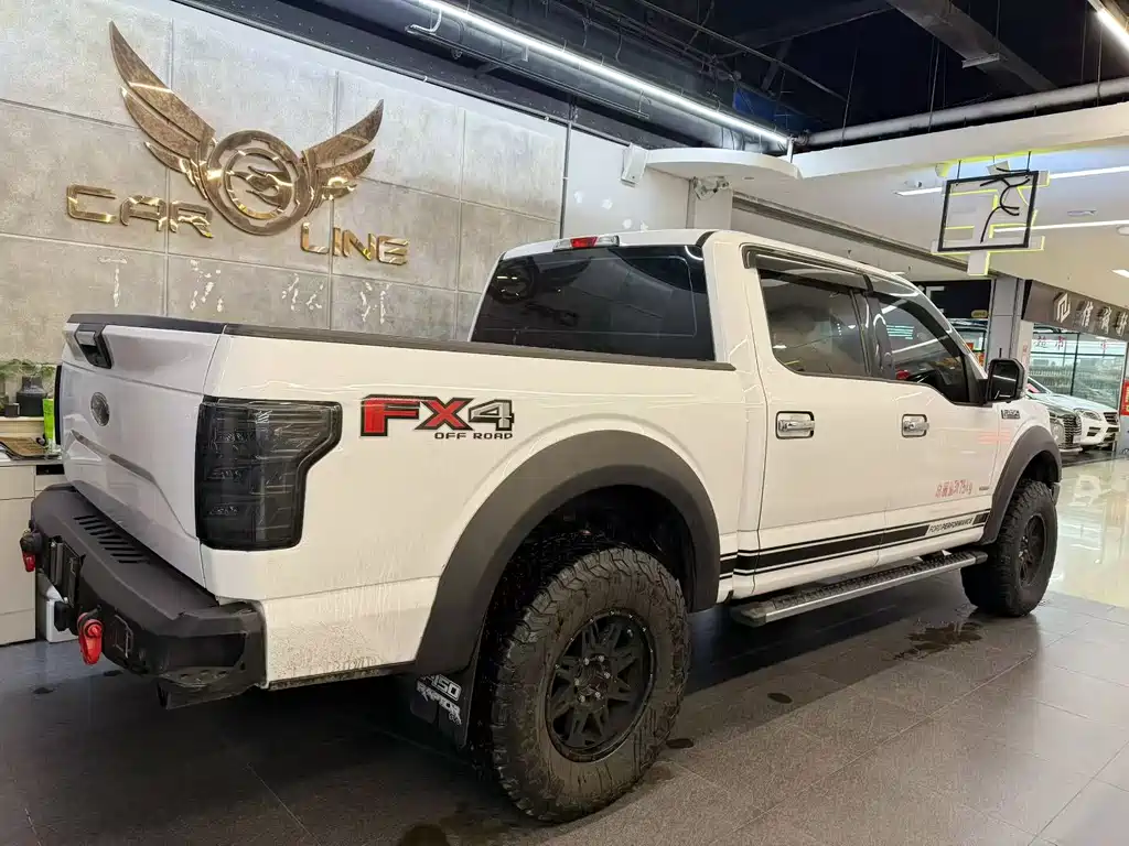 Ford F-150 Raptor 2017 — фото 8