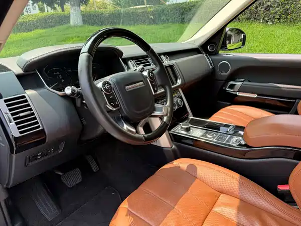 Land Rover Range Rover 2014