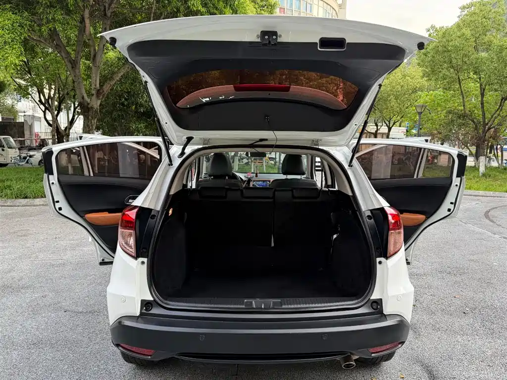 Honda Vezel 2016 — фото 21