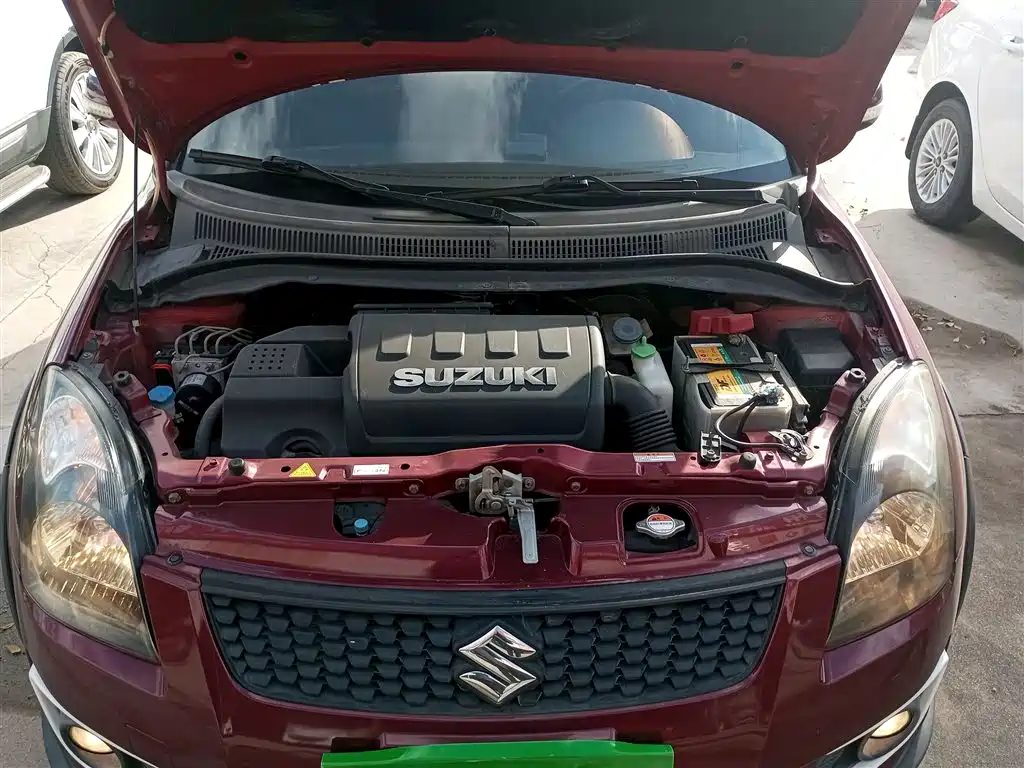 Suzuki Swift 2017 — фото 10