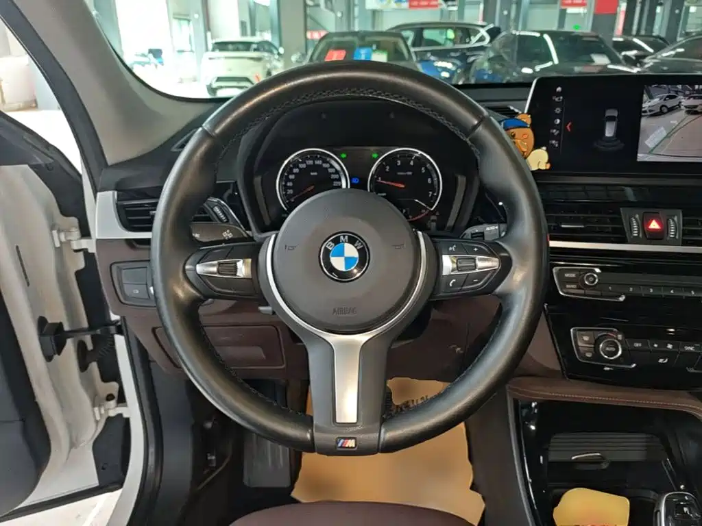 BMW X1 2020 — фото 11