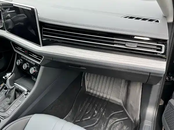Volkswagen Sagitar 2026