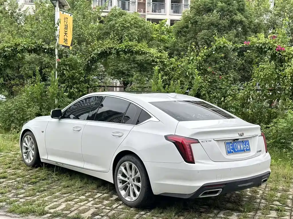 Cadillac CT5 2023 — фото 3