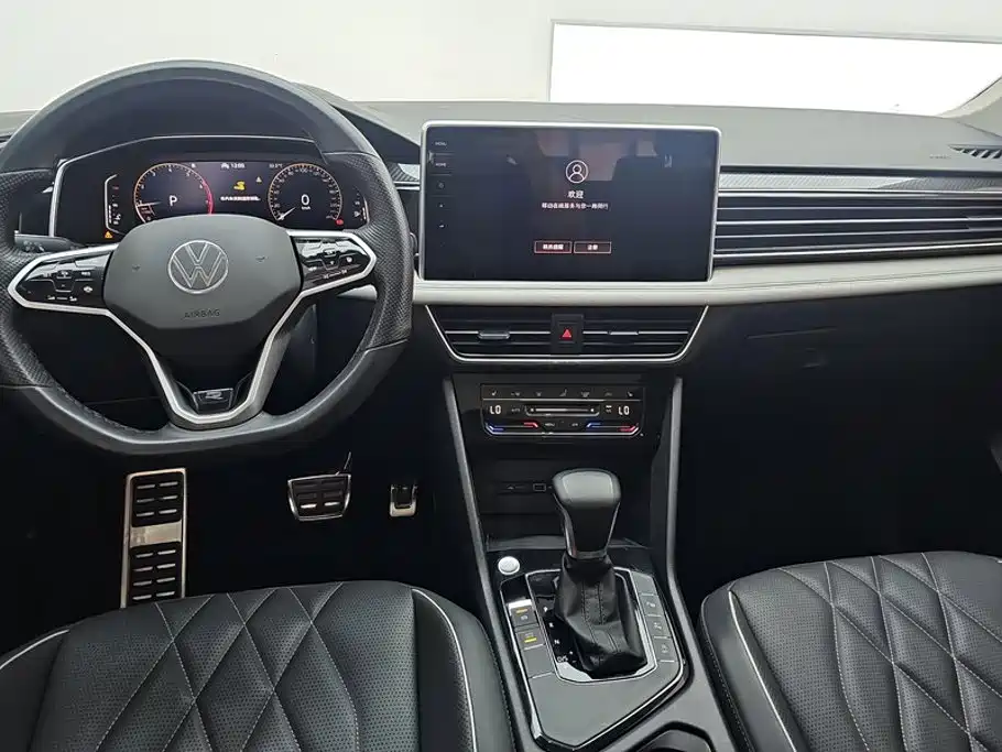Volkswagen Tiguan L 2022 — фото 12