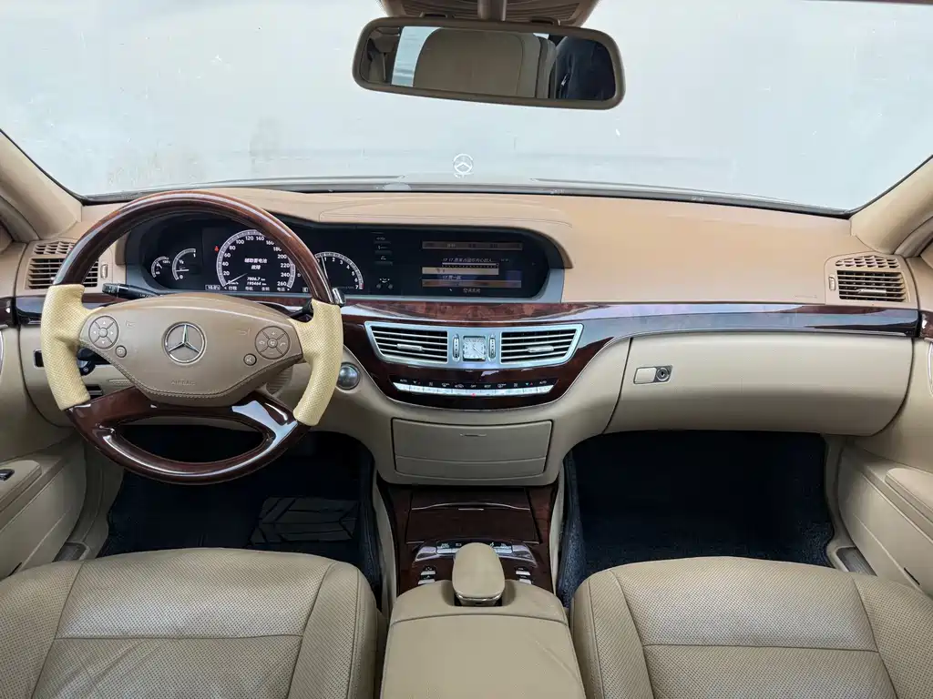 Mercedes-Benz S-Class 2011 — фото 4
