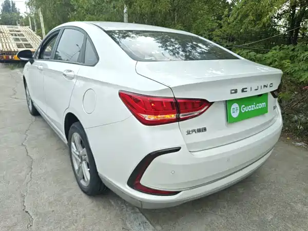 BAIC EU5 2022