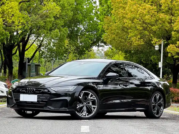 Audi A7L 2023