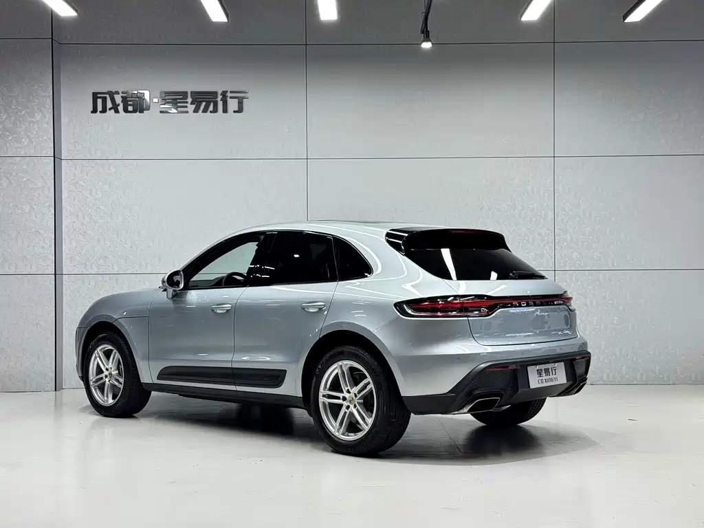 Porsche Macan 2023 — фото 3