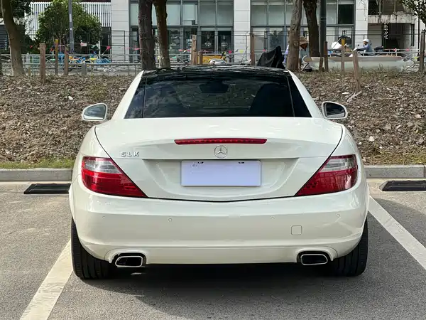 Mercedes-Benz SLK-Class 2012