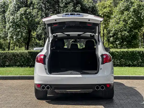 Porsche Cayenne 2014