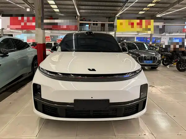 Li Auto L7 2024